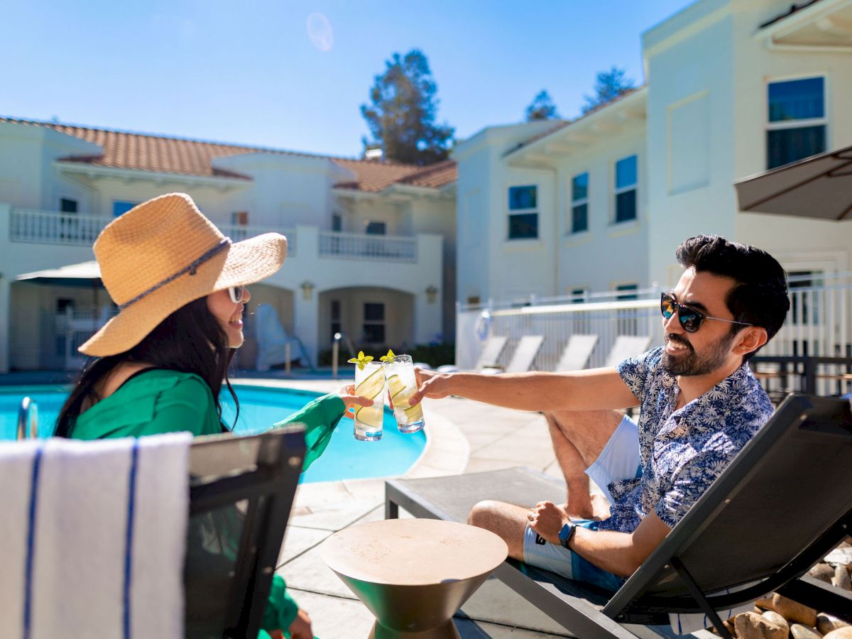 Hayes Mansion San Jose, Curio Collection by Hilton
