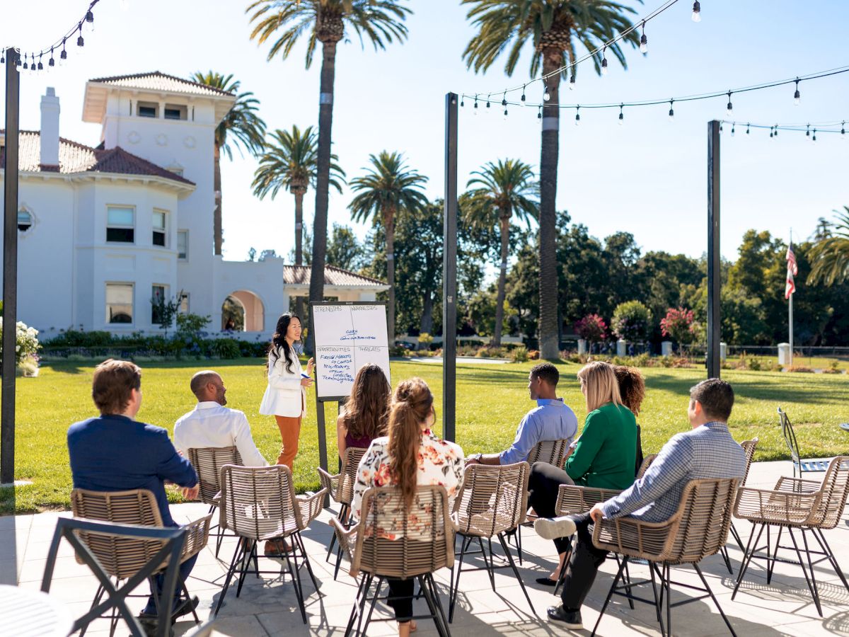 Hayes Mansion San Jose, Curio Collection by Hilton