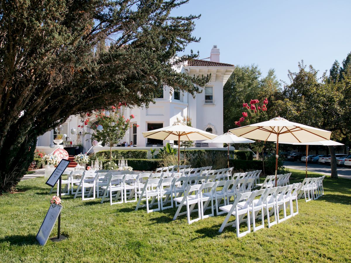 Hayes Mansion San Jose, Curio Collection by Hilton