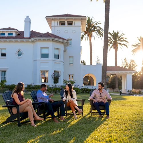 Hayes Mansion San Jose, Curio Collection by Hilton