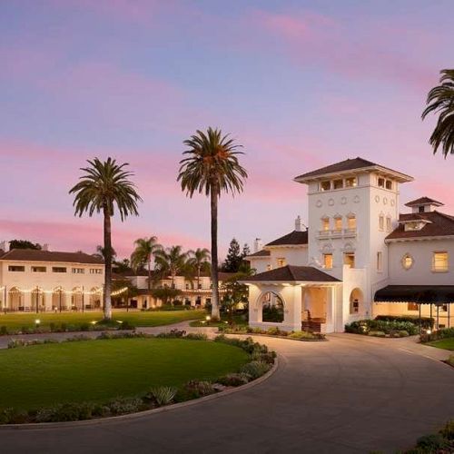 Hayes Mansion San Jose, Curio Collection by Hilton
