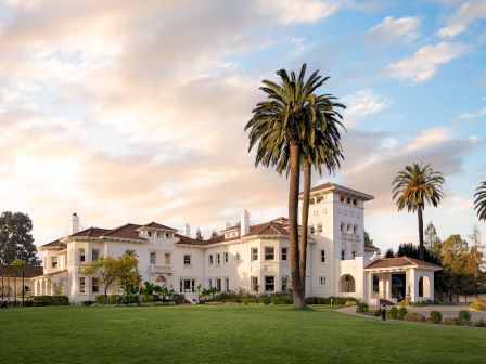 Hayes Mansion San Jose, Curio Collection by Hilton