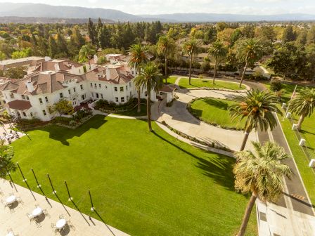 Hayes Mansion San Jose, Curio Collection by Hilton