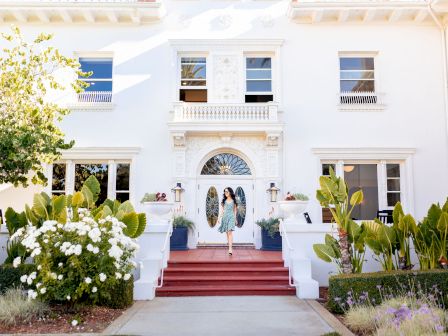 Hayes Mansion San Jose, Curio Collection by Hilton