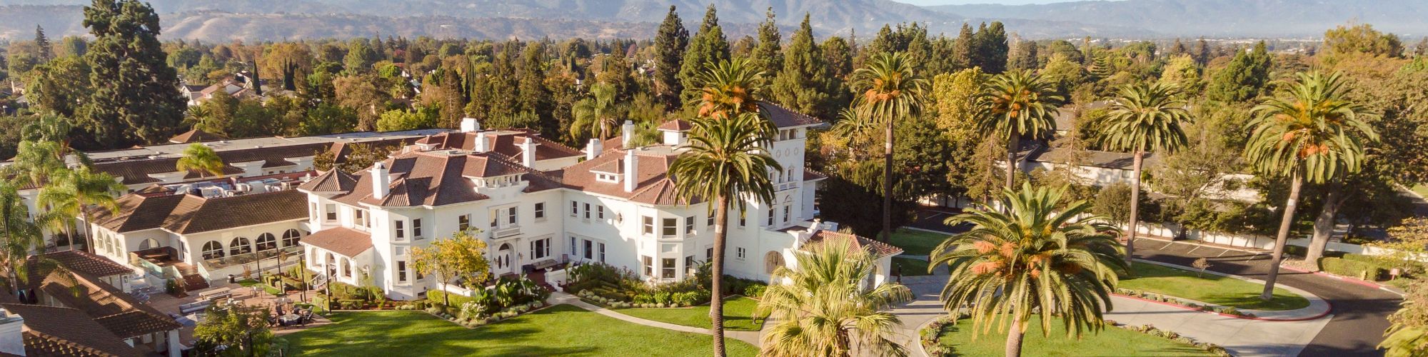 Hayes Mansion San Jose, Curio Collection by Hilton