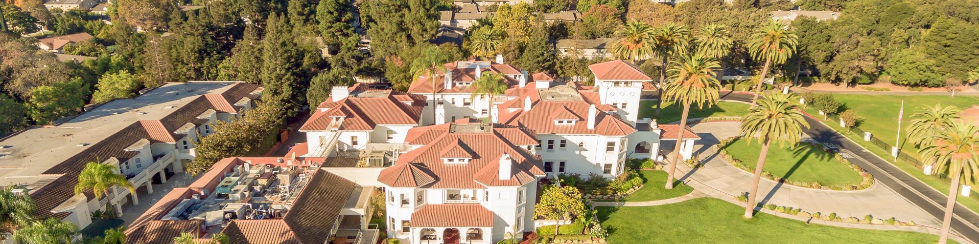 Hayes Mansion San Jose, Curio Collection by Hilton