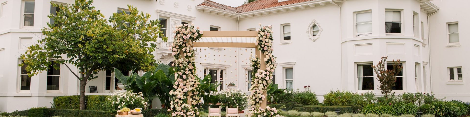 Hayes Mansion San Jose, Curio Collection by Hilton