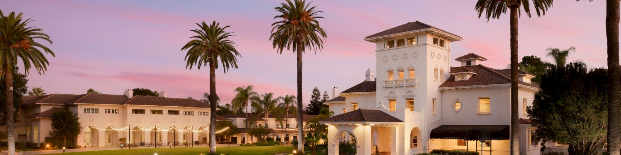 Hayes Mansion San Jose, Curio Collection by Hilton